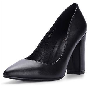 Black Heel - BRAND NEW